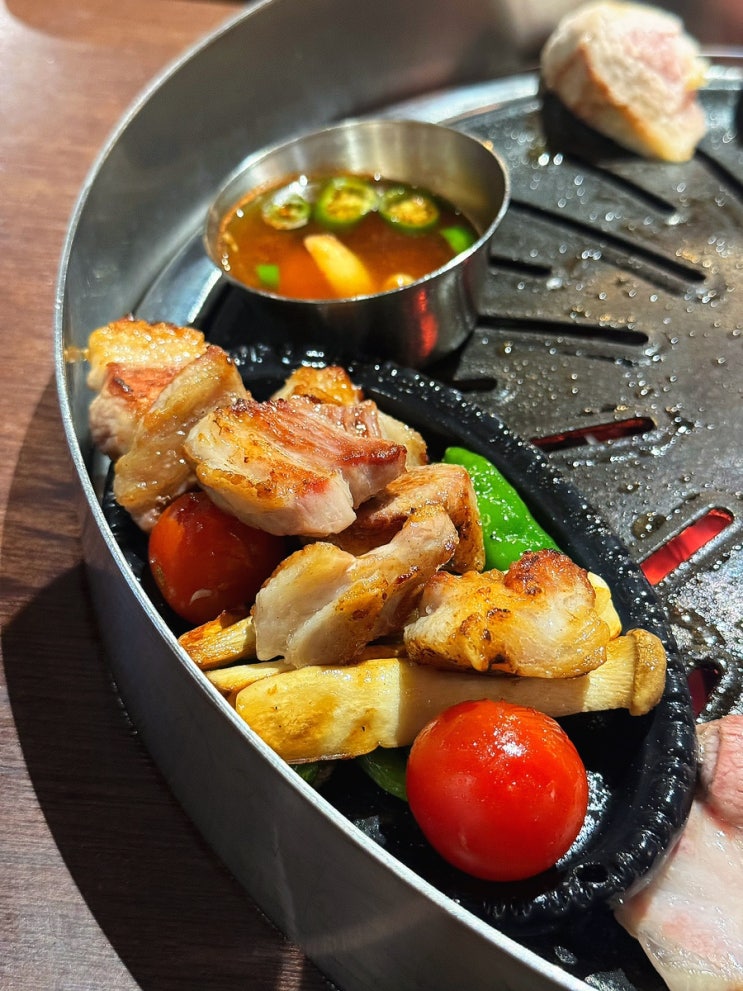  합정역 고기집 서교동 맛집 안목가돈 돼지 한판 세트메뉴 추천 홍대 혼밥