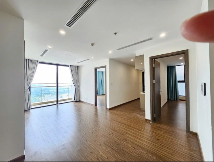  하노이 웨스트포인트 W2 3룸 노옵션 2400만동 Vinhomes Westpoint 아파트 임대 알려드립니다
