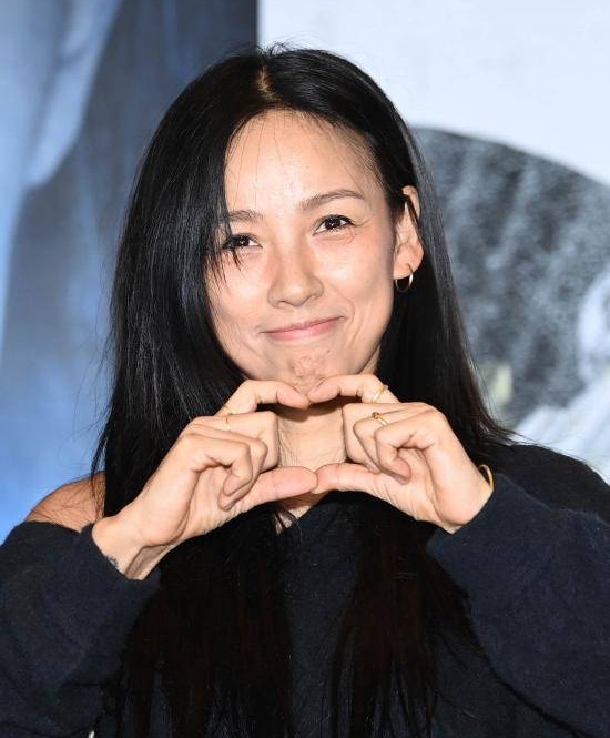  “이효리, 시험관 발언부터 의상 논란까지… ‘상처받는 사람 생겨 말 조심하게 됐다’”