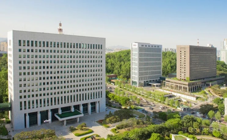  검찰총장 사표에 업무보고 또 연기? 요즘 뉴스 보면 드라마보다 더하네요