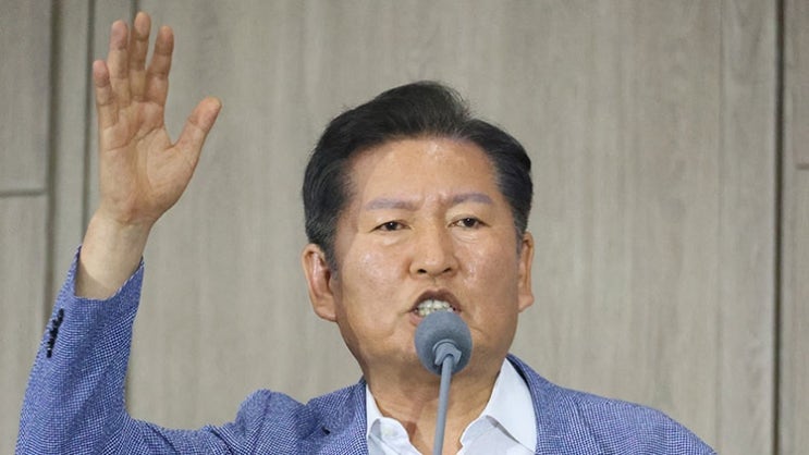 <b>정청래</b>가 KBS 라디오에서 ‘빡친’ 이유?…“추석전 <b>검찰개혁</b>... 
