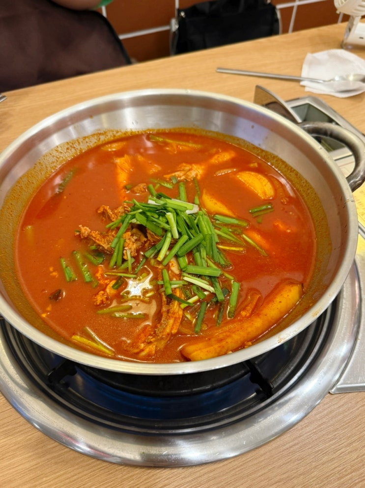  신도림역맛집 닭한마리 닭볶음탕맛집 ' 계촌닭한마리 ' 신도림본점