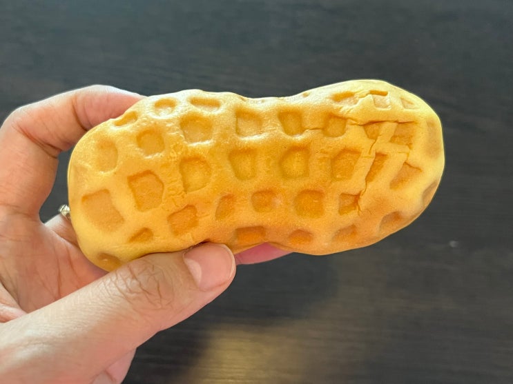  노브랜드 추천 간식, 진하고 고소한 땅콩빵