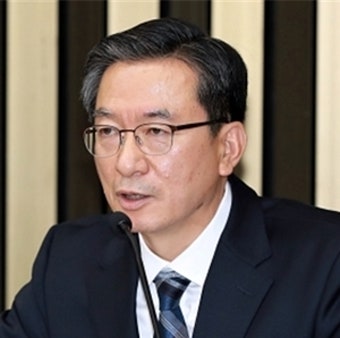 <b>검찰</b>은 책임감 있다?” <b>정성호</b> <b>발언</b> 후폭풍…정치 편향만... 