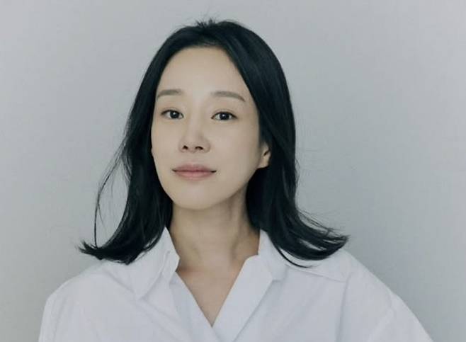 <b>배우</b> <b>이서이</b> 사망, 10일 전 사망 갑작스런 비보에 팬들 충격..... 