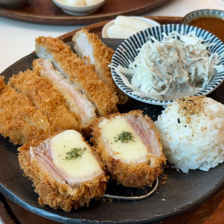  연신내 돈카츠 마제소바 맛집 백소정 내돈내산 후기