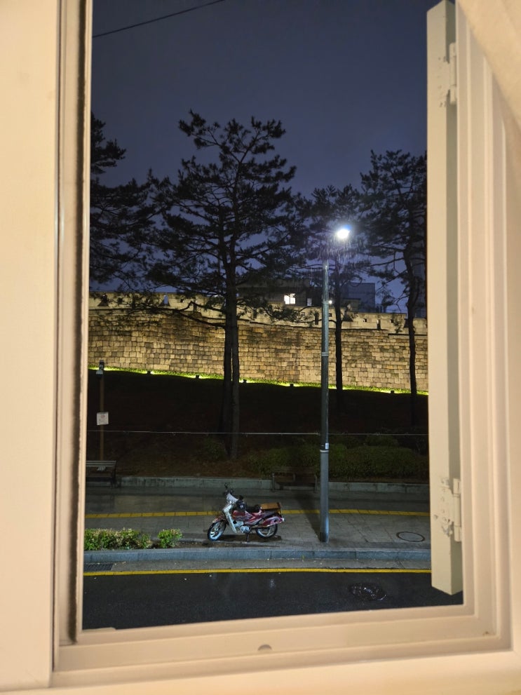  동대문 감성 숙소 추천 | 성곽뷰+감성 인테리어까지 완벽한 서울 숙소 후기!