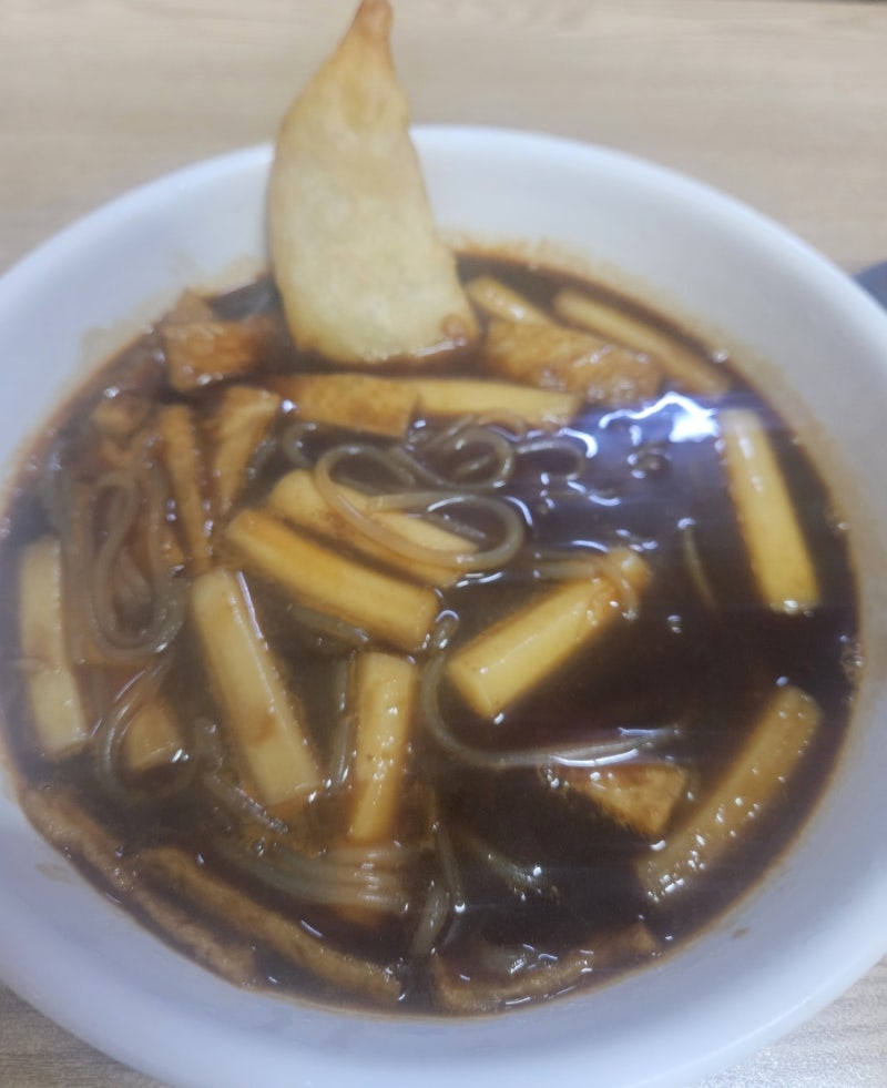 나혼자산다 규현님이 나온 짜장떡볶이 맛집 면동떡볶이