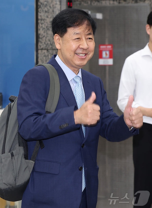 이재명 정부의 첫 <b>경제</b> 사령탑, <b>구윤철</b> 신임 <b>경제</b><b>부총리</b> 임명!
