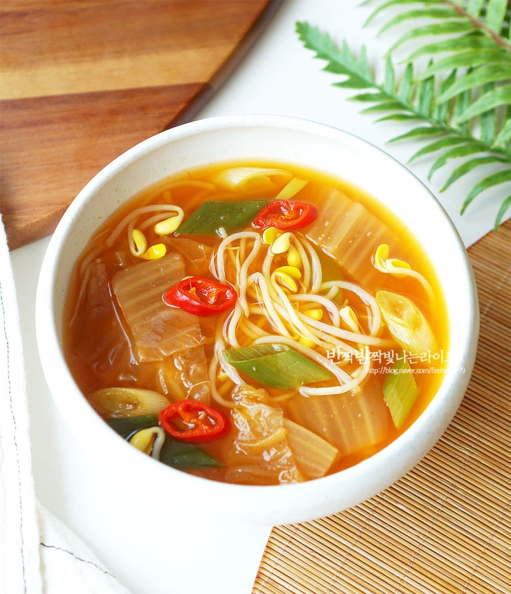 김치 콩나물국 끓이는법 얼큰 김치콩나물국 레시피