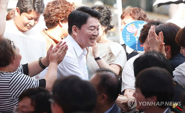  '尹탄핵 찬성파' 안철수, 혁신위원장으로…파괴적 개혁 요구도