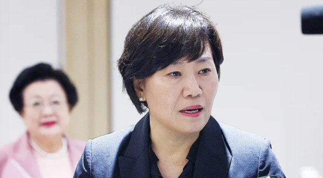 " 이재명 질문에 <b>송미령 장관</b>, 정책 브리핑급 <b>답변</b>