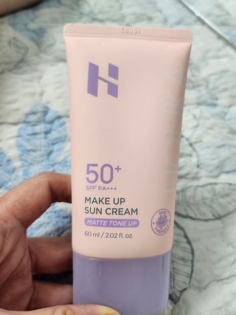 홀리카홀리카 메이크업 선크림