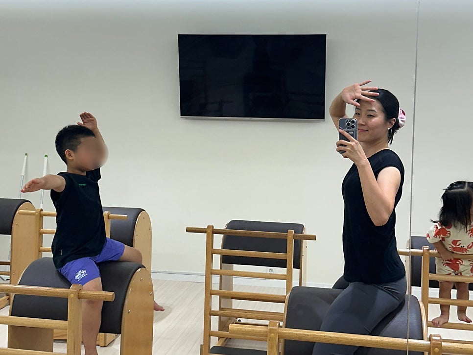 안녕하세요. 로마리네 개금 필라테스 김선 원장입니다.