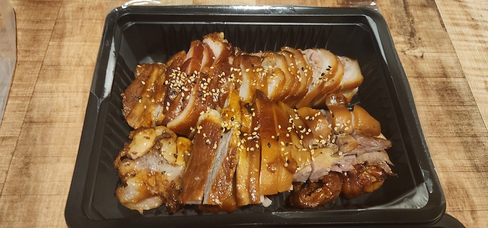 월명족발 월성점 사진 3