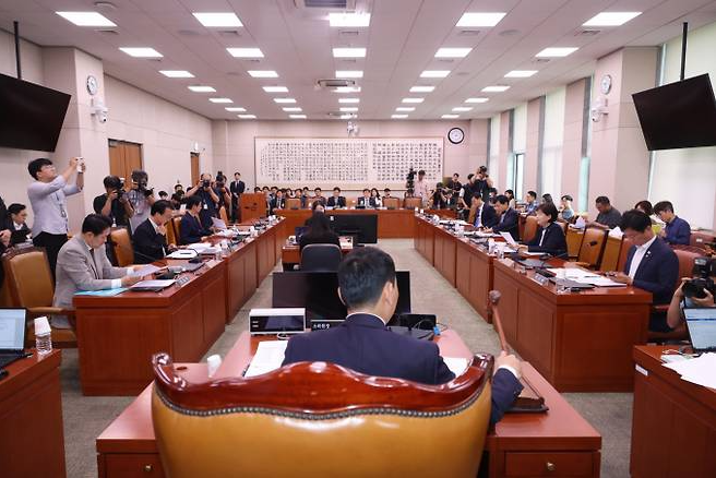 드디어 <b>3%룰</b> 포함 <b>상법 개정안</b> 처리 <b>합의</b>했다네요