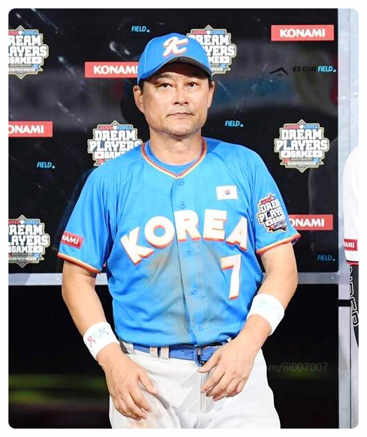  최강야구 시즌4 멤버 공개 감독 이종범 김태균 윤석민 라인업에 시선 집중