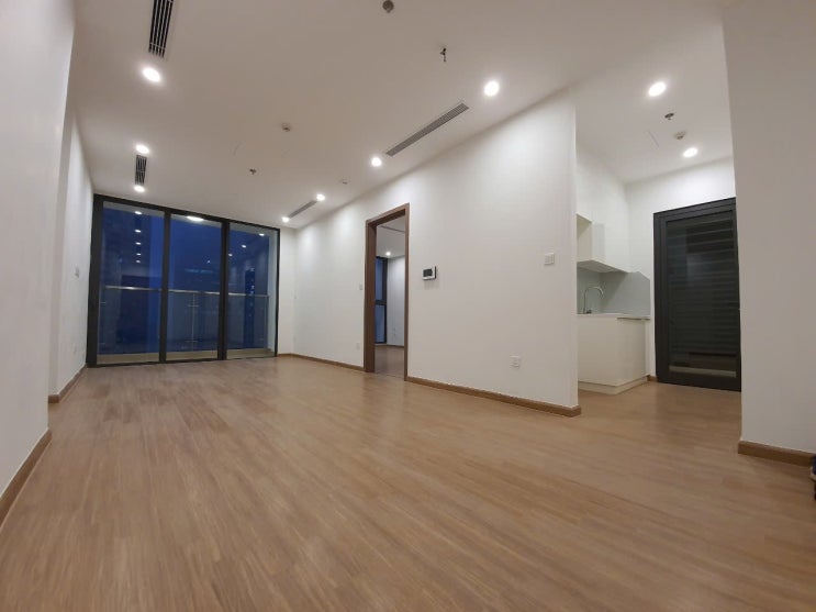  하노이 스카이레이크 S3 방3개 노옵션 $1200 VINHOMES SKYLAKE 좋은 아파트 임대 알려드립니다