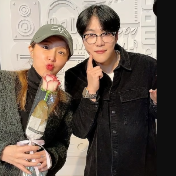 신지 예비신랑 <b>문원</b>의 <b>사생활 논란</b>, 뭐가 진실일까용?(<b>문원</b>이... 