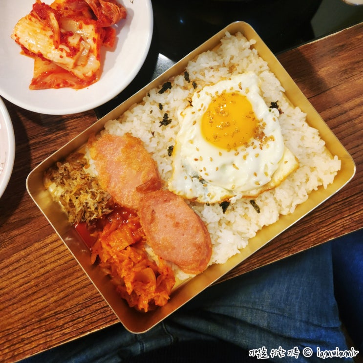  가산디지털단지역 옛날 도시락 부활, 부자아지매