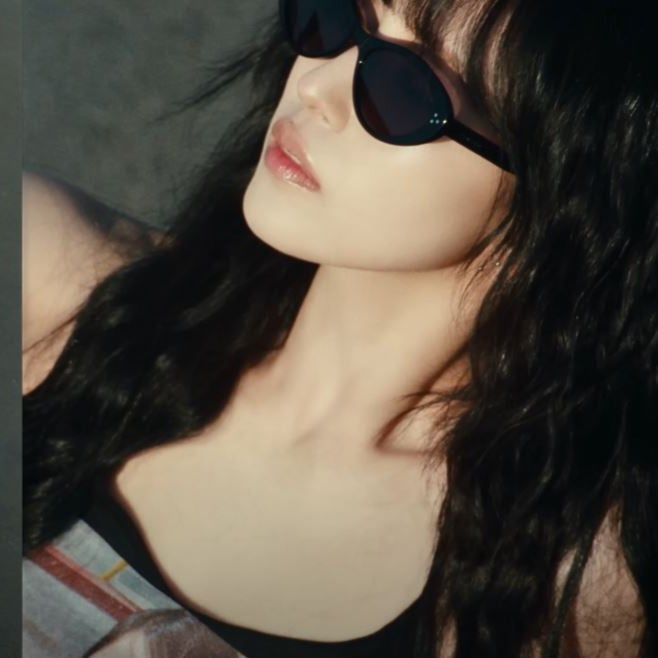 Recommended Summer Sunglasses for Women: TWICE Mina's Instagram Fashion Features Carven Eyewear Miro