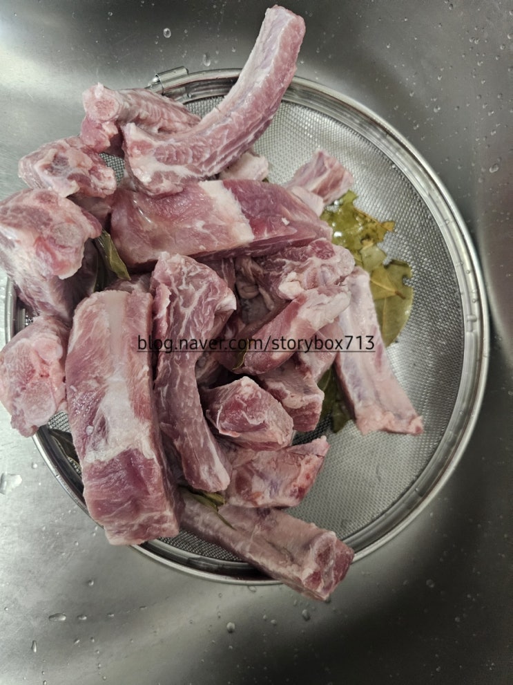  여름철 아이 보양식. 삼계탕 대신 ‘돼지 등갈비국’ 레시피