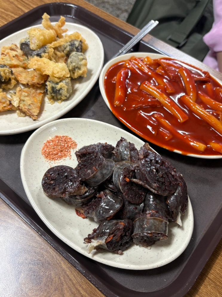  [서울/건대]건대입구역 화양제일시장 서울 3대 밀떡볶이 맛집 주창 주말웨이팅_아찌떡볶이