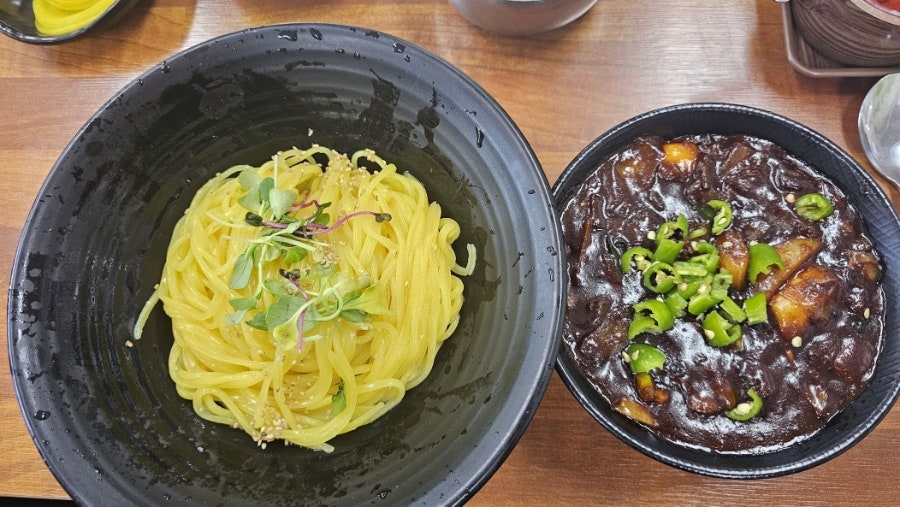 명윤 사진 5