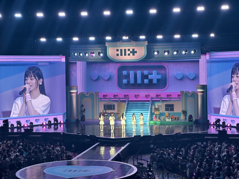 2025아일릿 팬콘서트 후기 글리터데이 막콘 후기(올림픽홀 2층 C3 구역 시야)