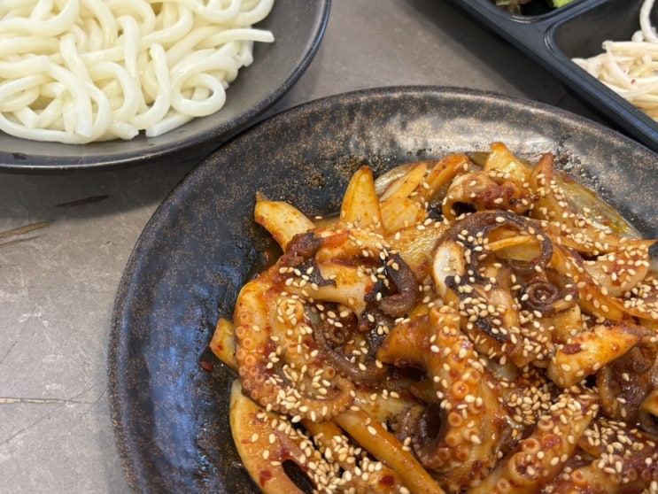  더현대대구 반월당 맛집 낙지볶음 혼밥 추천 낙볶당 본점
