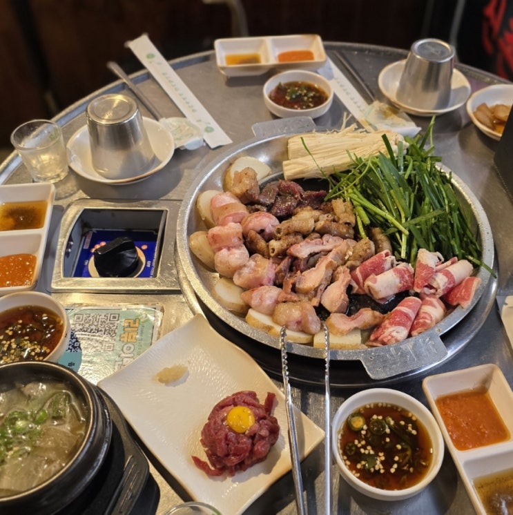 신촌역 곱창 맛집 신촌부추곱창 신촌본점
