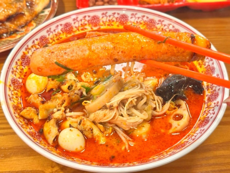  부평역마라탕맛집 <랑랑마라탕>|저울로로 중간체크하면서 물도 덜고~ 얼마나 나왔는지 확인할 수 있어 좋았던 가성비마라탕맛집|소곱창마라탕까지 즐길 수 있어 굿|꿔바로우까지 맛있어,,