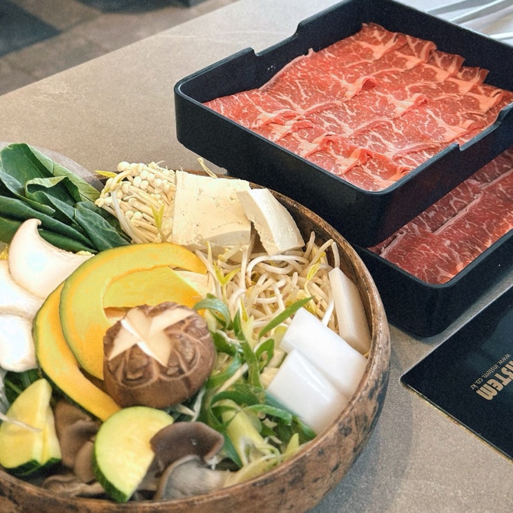  분위기 좋은 성수 최애 맛집 샤브인서울 성수점 꽃게된장육수 후기