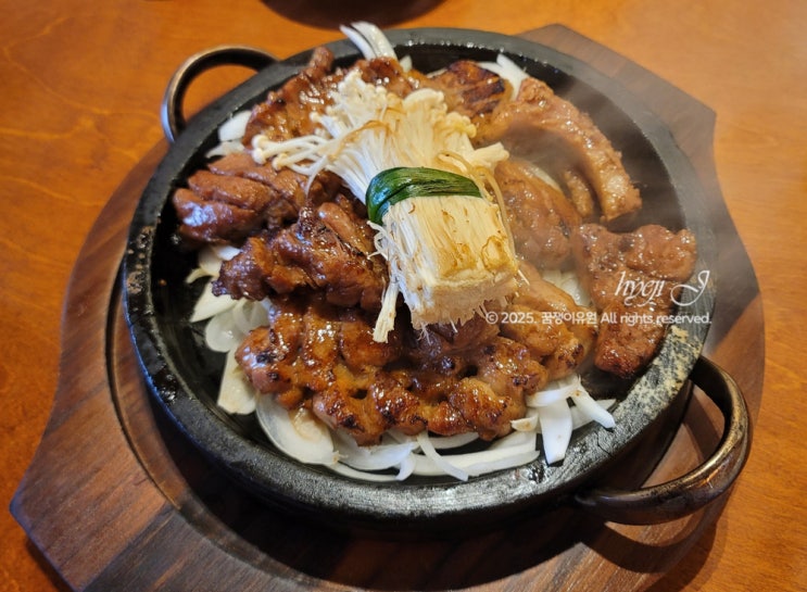  봉덕동 돼지갈비 | 참숯에 정성껏 구워낸 청주 전통 석갈비집 대구백암석갈비