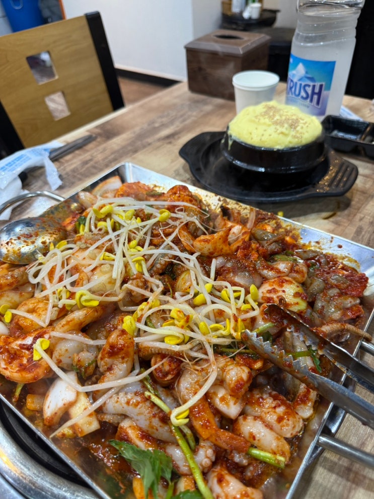  의정부 망월사역 NEW 맛집 쭈대새(쭈꾸미,대창,새우) 그리고 인절미 떡구이 까지!!