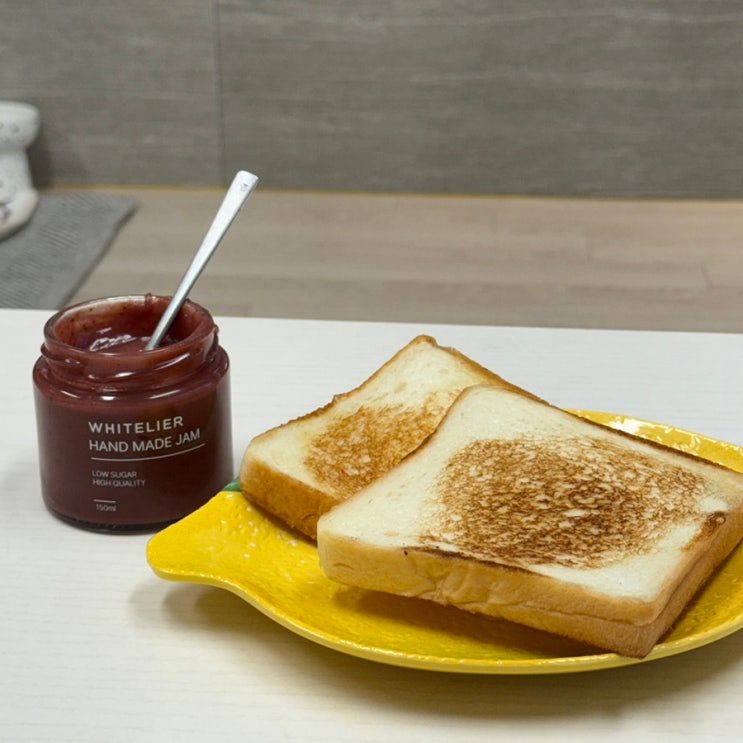 장유 식빵 맛집 화이트리에 김해장유점 식빵계의 에르메스 인정