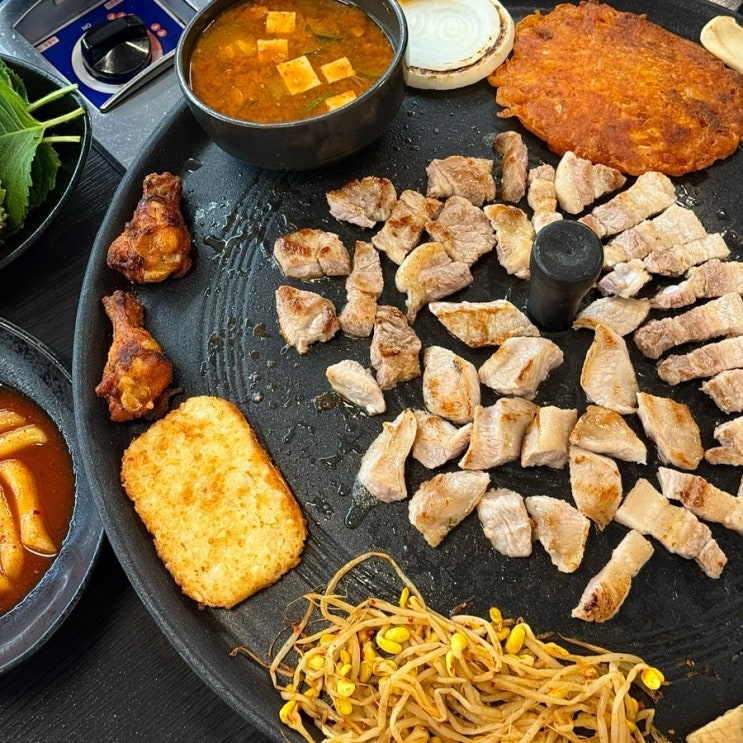  상암동 삼겹살 맛집 한상가득왕솥뚜껑 회식 장소 추천 커플세트 후기