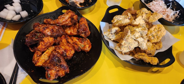  천안 불당동 레트로 감성 숯불치킨 전문 냠냠숯불두마리치킨