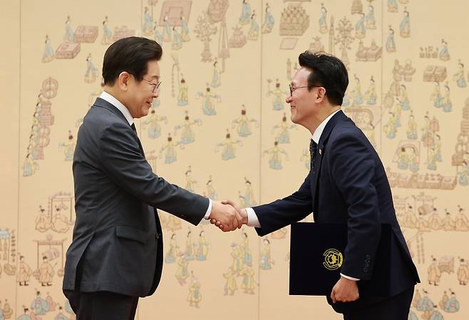 250705 <b>김민석</b> 국무<b>총리</b> 임명… "새벽 <b>총리</b> 돼 <b>국정 운영</b>"