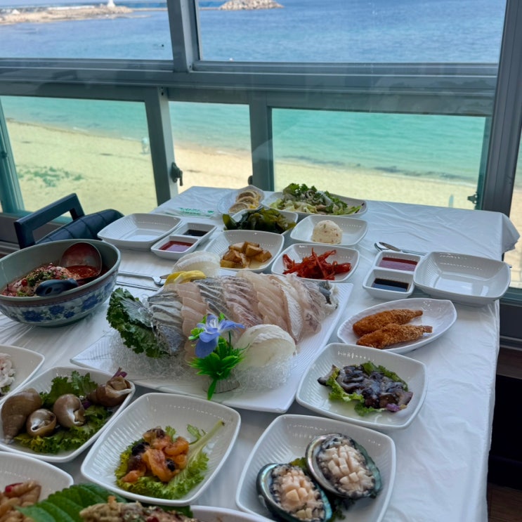  아야진해수욕장 맛집 수락간횟집 오션뷰 보며 먹은 모듬회 후기