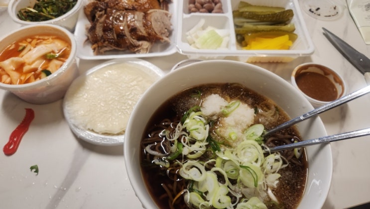  수원 장안구 맛집, 북경오리구이본점: 가족, 연인, 회식 모두 만족하는 완벽한 선택! (2025년 최신 정보 반영)