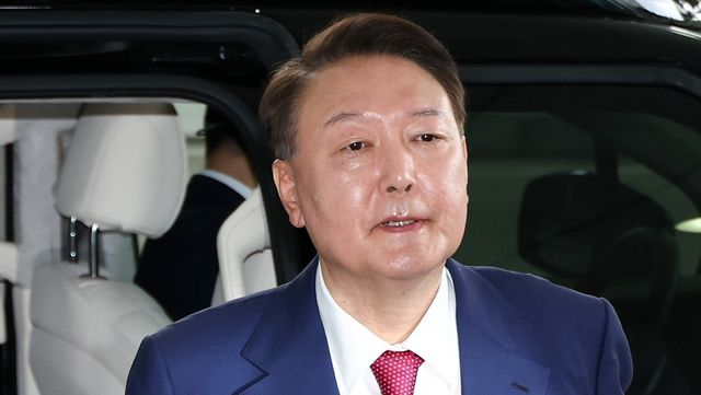  윤석열 전 대통령 2차 조사 마무리…9시간 30분간 체포 저지·내란 혐의 신문
