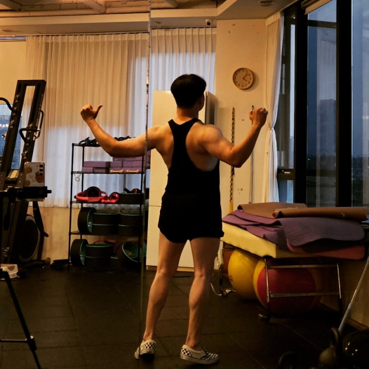 250706 등 이두 운동루틴 체형분석 250706 등 이두 운동루틴 체형분석