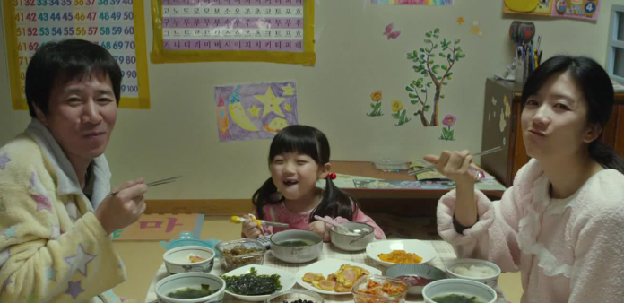  돈 말고, 사랑만으로아이를 키울 수 있을까?