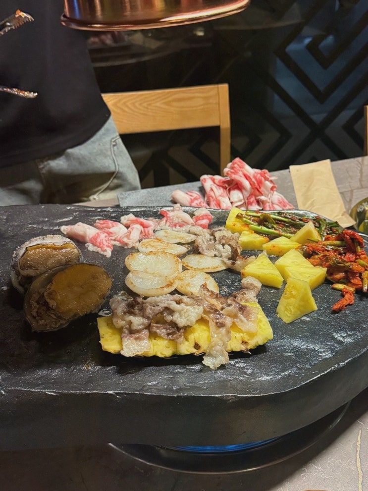  여의정, 신선한 해산물과 고기를 동시에 즐길 수 있는 샛강역 맛집
