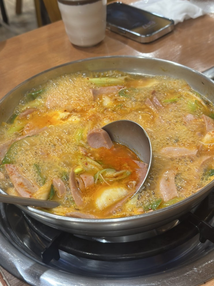  홍대점심 홍대부대찌개 가성비에 맛까지 잡은 홍대맛집