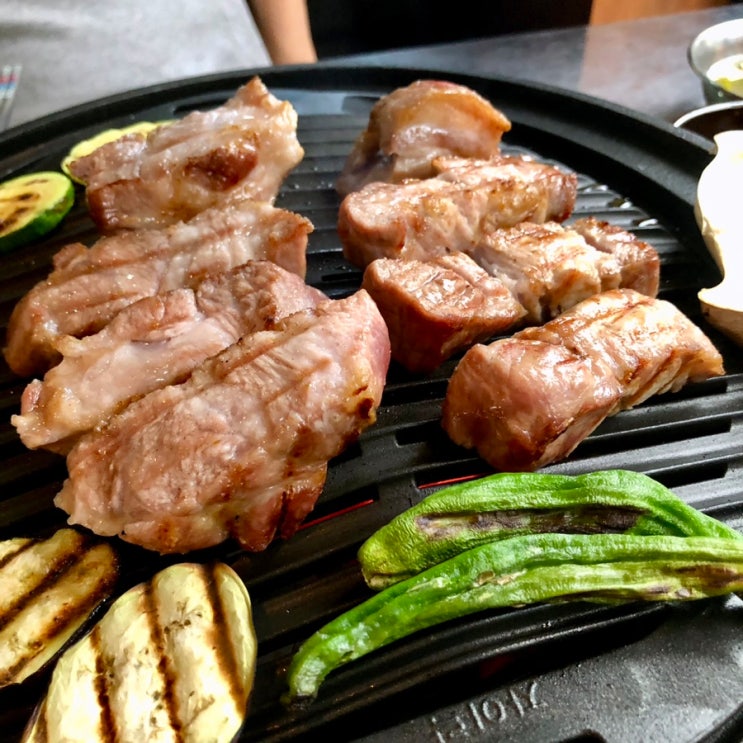  청라삼겹살 맛집 탄724 구워주는 고깃집
