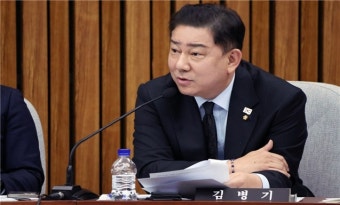 지금 안 쓰면 국민 다 죽는다?” 김병기, <b>추경 신속집행</b>... 