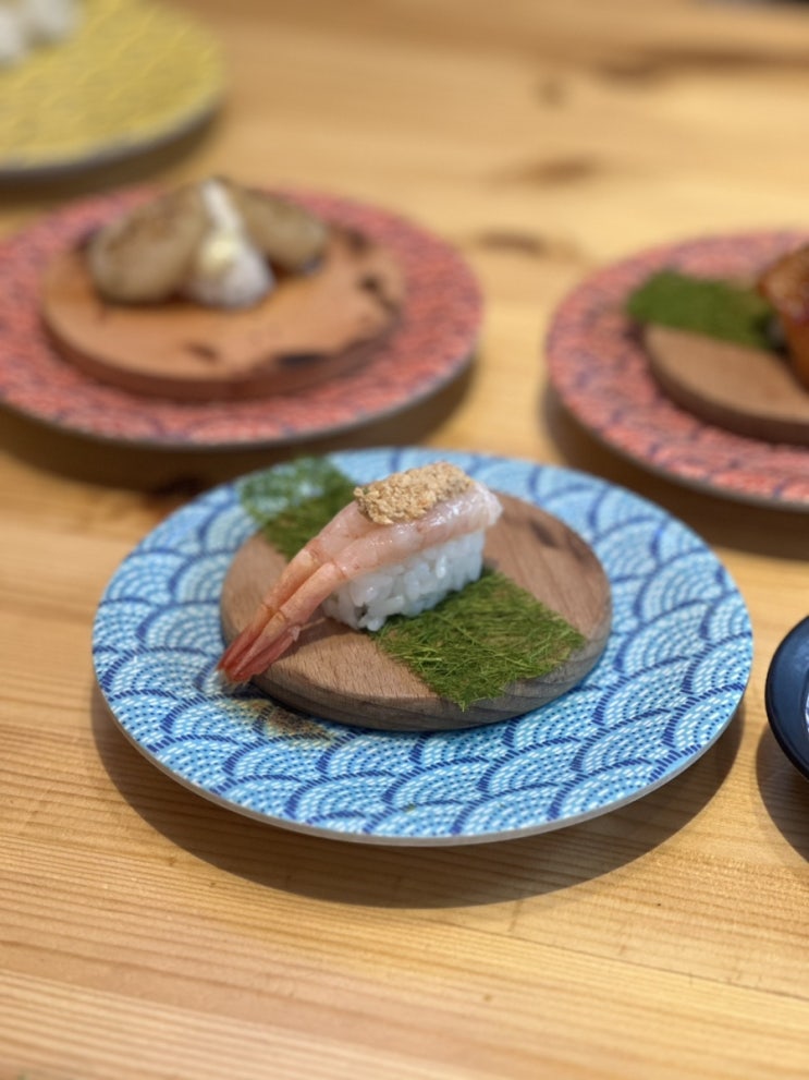  과천 초밥 아라아토 회전초밥 과천 맛집 2,400원 균일가
