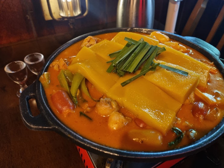  동탄 북광장 맛집 용용선생 마라떡찜, 버터깐풍기